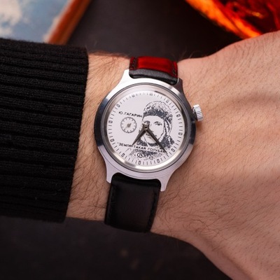 Rzadki zegarek vintage „Wostok” Jurij Gagarin, Zegarek kolekcjonerski