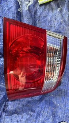 Kia carens 2003-2006 лампа правая задняя фото №1