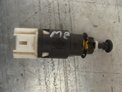 Датчик света стоп педали тормоза renault clio 3 modus 8200276361 фото №1