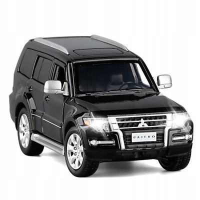 Model Mitsubishi Pajero V97 w skali 1:32