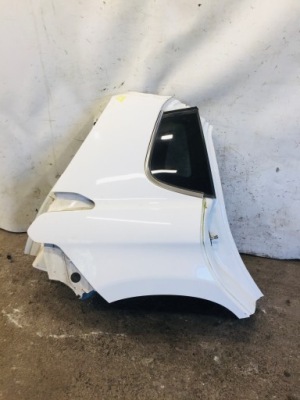 Правый задний крыло peugeot 2008 #158 фото №1