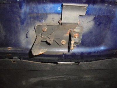 Засувка капот vw touareg 02-... фото №1