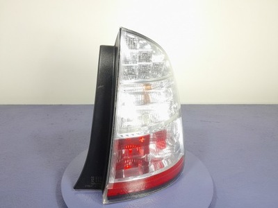 Toyota prius ii 03- лампа задня задня права eu фото №1
