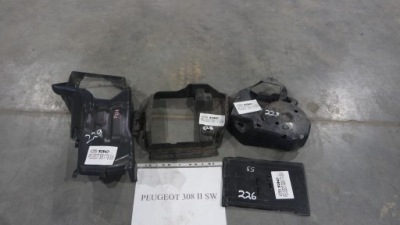 Воздуховод воздуха peugeot 308 ii фото №1