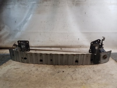 Mazda 3 i bk 1.6b балка бампера перед фото №1