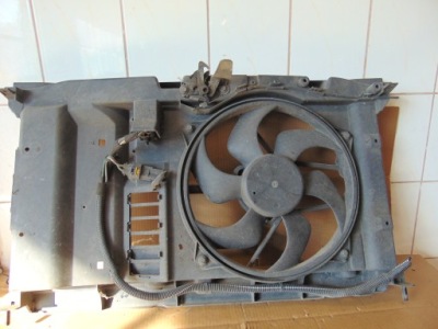 Вентилятор радиатор peugeot 307 1,6b europa фото №1