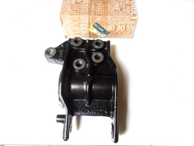 Підпора піввісь підшипник renault master ii 2.5 2.8 фото №1