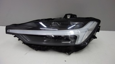 Volvo xc60 ii лампа передняя левая uk 32338980 фото №1