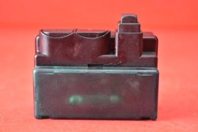 Вимикач кнопка відкривання кришки a802 alfa romeo gtv 95-06 фото №1