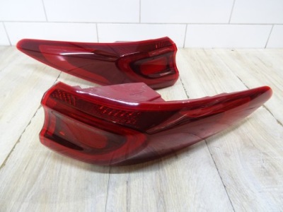 Kia sportage iv lift лампа правая задняя задняя 92402f1500 llu фото №1