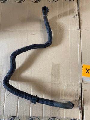 Jaguar e pace 2.0 b патрубок шланг води фото №1