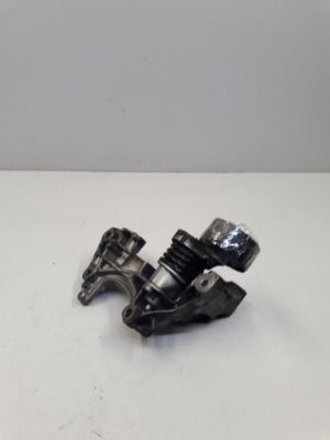 Clio iv 1.2 tce основание генератора натяжитель фото №1