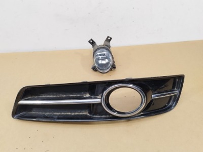 Протитуманна фара + решітка хром лівий бампер перед audi a3 8p lift 2008-2012 фото №1