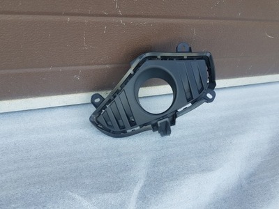 Toyota rav 4 v заглушка протитуманної фари ліва фото №1