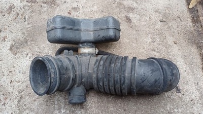 Mitsubishi space star i 98-05 шланг повітря mr481007 фото №1