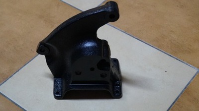 Кронштейн компресора кондиціонера renault premium фото №1