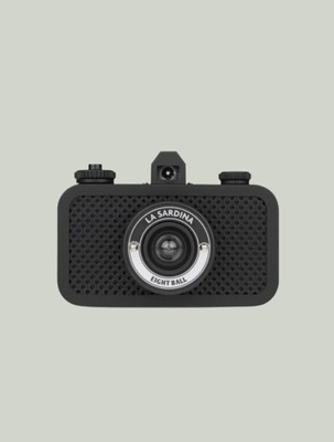 Aparat analogowy La Sardina Camera 8Ball Edition