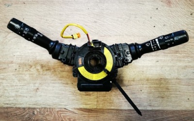 Hyundai i30 ii 12-17 переключатель комбинированный фото №1