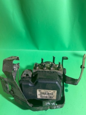 Mini cooper clubman оригінальний номер 6785944 насос abs фото №1