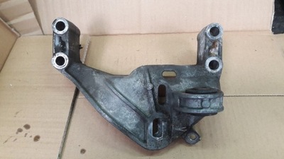 Mini r50 1.6 кронштейн двигуна фото №1