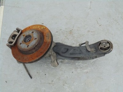 Поворотний кулак задня права gla w156 2.2 cdi 2014 rok. фото №1