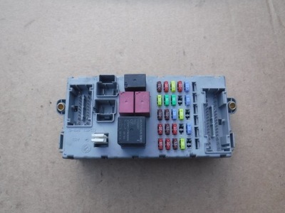 Коробка запобіжників fiat punto ii doblo 46552681 фото №1