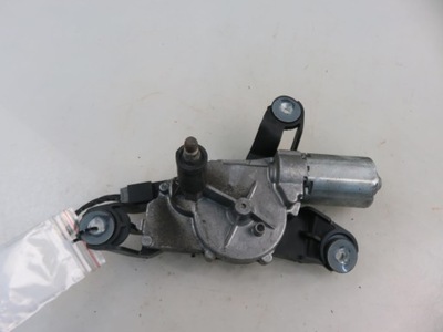 MOTOR ESCOBILLAS PARTE TRASERA MITSUBISHI COLT VI 0390201599  