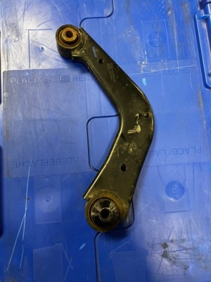 Ford оригінальний номер e1gc-5500-axa підшипниковий вузол, важіль фото №1