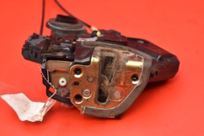 Замок двері правий задній задній daihatsu sirion 2ii m300 05-07 фото №1