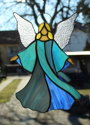 Anioł witrażowy Tiffany rozłożysty niebiesko szary