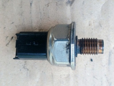 Датчик тиску 55pp06-01 ford opel фото №1