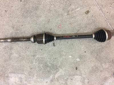 Привідний вал ліва focus mk3 фото №1