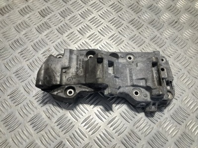 Кронштейн кронштейн генератора bmw 1 f20 n47 2.0 d фото №1