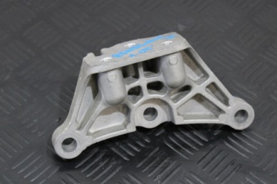 Кронштейн кронштейн двигателя 52090349 jeep renegade lift fl фото №1