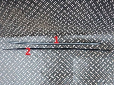 Volvo c30 lift молдинг ліва na двері прокладка фото №1