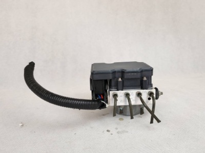 Mitsubishi space star ii насос abs 4670b229 фото №1