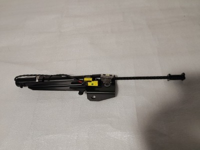 Audi q8 4m натягувач поперечина безпеки правий перед 4m0857620a фото №1