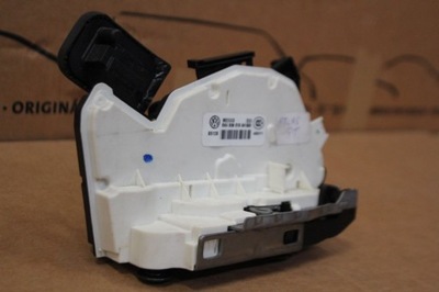 Замок дверь задние правое vw atlas cross sport 5k4839016ah фото №1