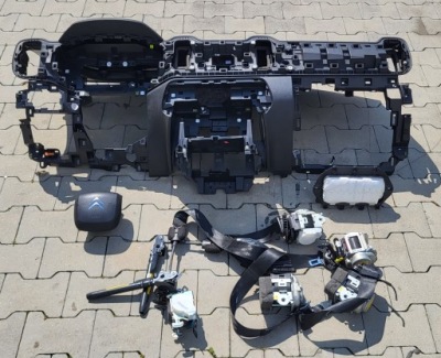 Citroen c5 aircross панель приладів приладова консоль ремені подушка безпеки оригінал фото №1