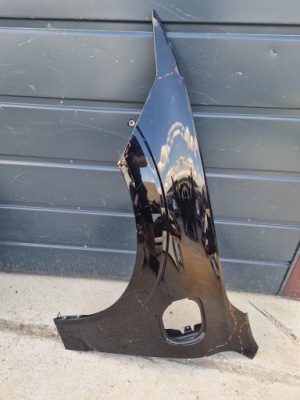 Volvo xc60 ii hybrid крила перед лівий фото №1