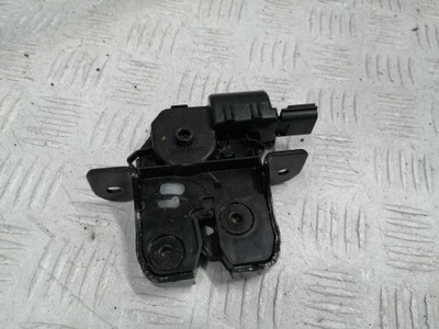 Замок крышки багажника dacia duster 905039428r 1.46l дизель 2022 фото №1