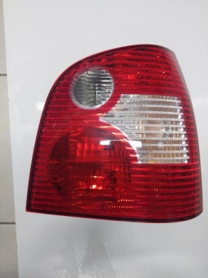 Volkswagen polo 9n 01-05 лампа задня задня права фото №1