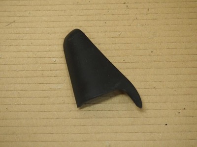 Заглушка трикутник правий задня задня altea toledo iii фото №1