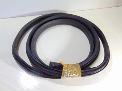 Прокладка двері правий перед ford ecosport 12-17 фото №1