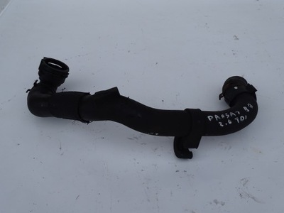 Патрубок wąż wody 3aa122101f vw passat b7 cc 2.0tdi фото №1