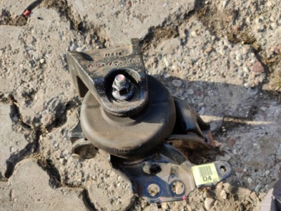 Кронштейн подушка двигателя kia optima iv 1.7 crdi 15- фото №1