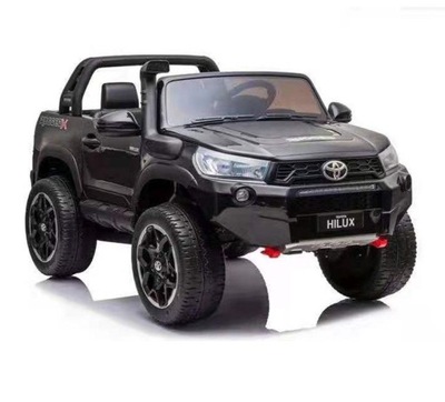 ORYGINALNA TOYOTA HILUX, 2X12V10AH W WALIZCE,MP4, LAKIER, FULL OPCJA 4X4