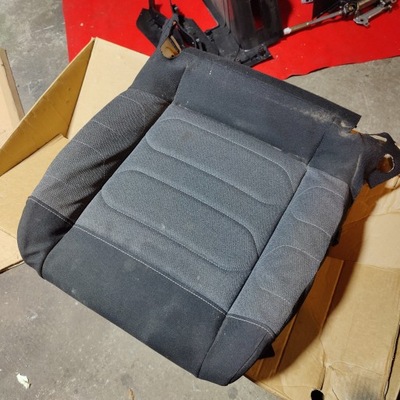 Citroen c3 iii lift сиденье сиденье левая фото №1