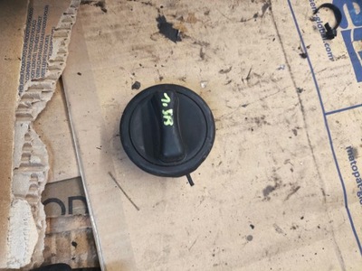 Mercedes w169 кришка заливної пального a2204700705 mercedes ? фото №1