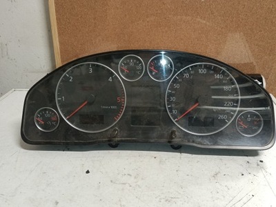 Счетчик приборы audi a6 c5 4b0920900q фото №1